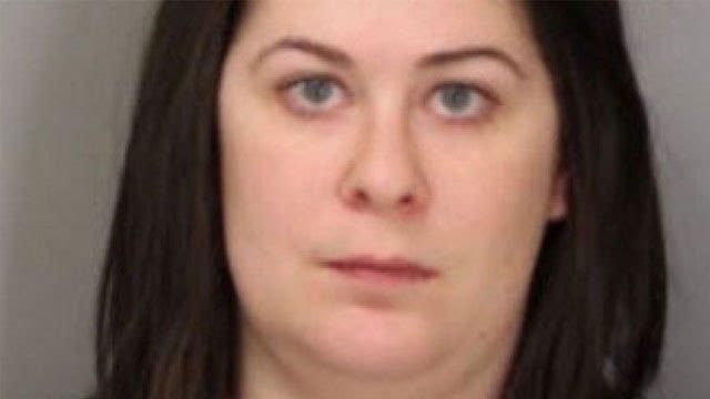Delta flight attendant charged with stealing nearly 1,500 mini liquor bottles