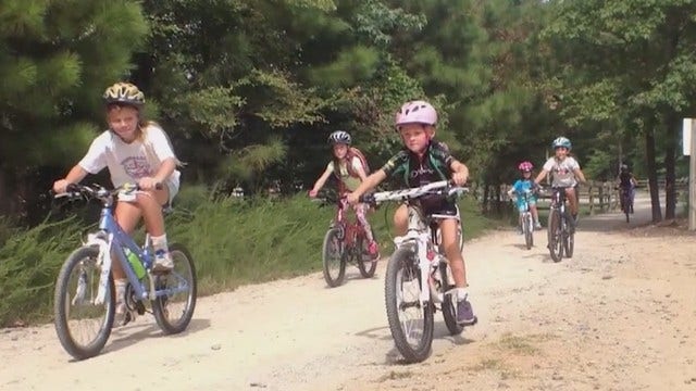 Pflugerville PD encourages kids to be safe with "Cool Moves" program