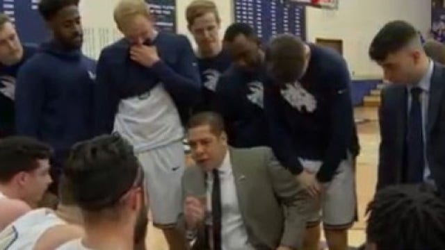 St. Edward's men's basketball team on 12 game winning streak