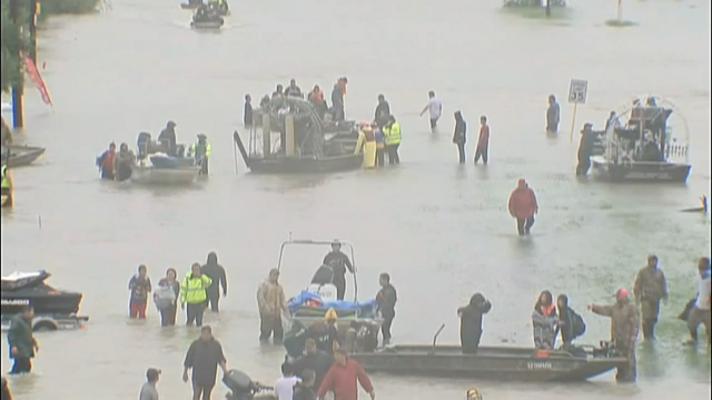 Floodwaters drop in Houston as Harvey takes a second swipe