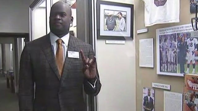 Several Longhorns in Texas Sports Hall of Fame 2018 induction class