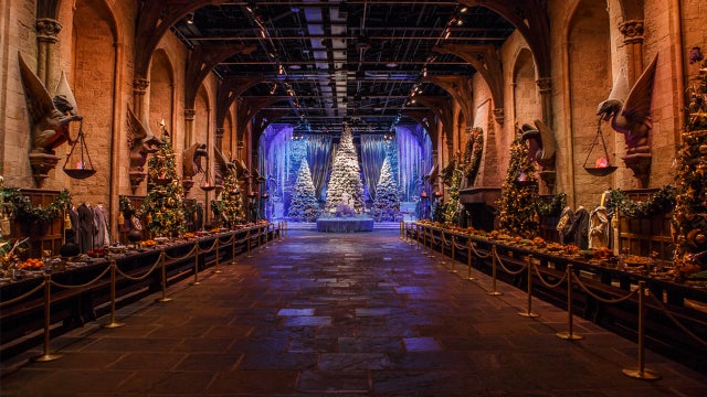 Hogwarts will serve a magical Christmas dinner in London