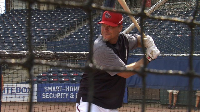VIDEO: Chipper Jones takes swings in Gwinnett