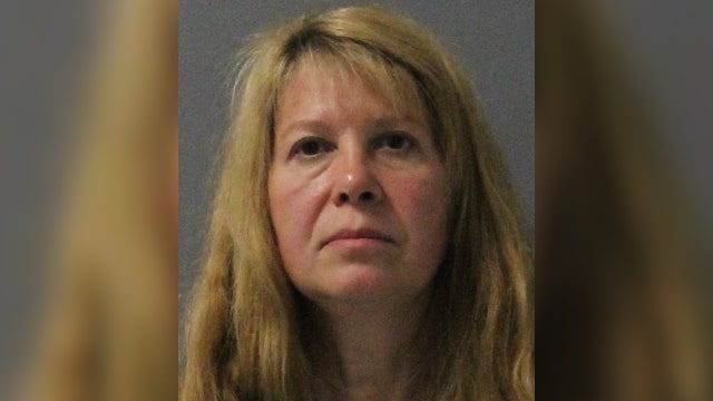 Virginia woman dresses as clown, kills woman then marries victim's husband, Florida deputies say