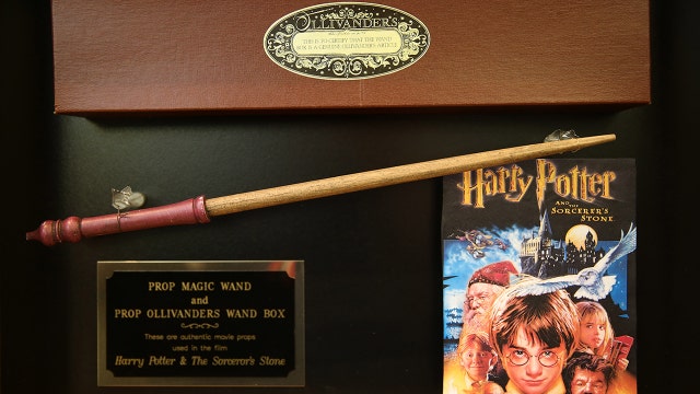 Parents seek tutor willing to dress like Professor Snape for 'Harry Potter'-themed lessons