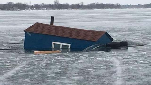 Sheriff warns of ice safety on lakes after ice house falls through