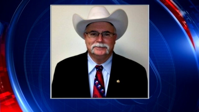 Ellis County sheriff resigns after Whataburger fight