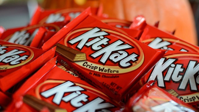 Someone broke into a car just to swipe a Kit Kat Bar