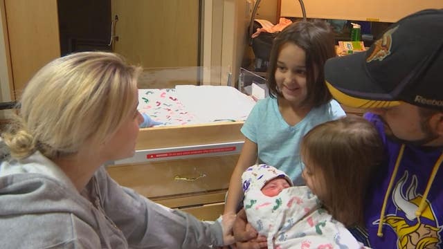 Minnesota woman gives birth to second Leap Day child, almost had 3