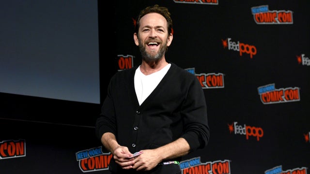 Celebrities react to death of '90210' and 'Riverdale' star Luke Perry