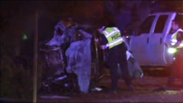 Crash in Pflugerville kills one woman