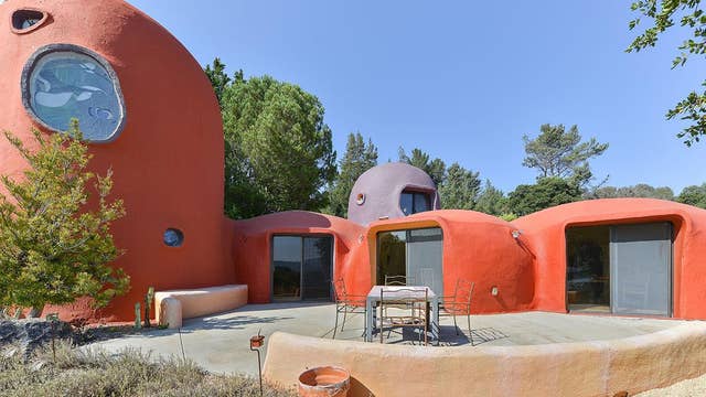 'Flintstone House' for rent on Airbnb