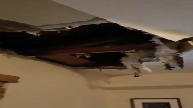 Cellphone video captures roof collapsing in NorCal home during massive rainstorm
