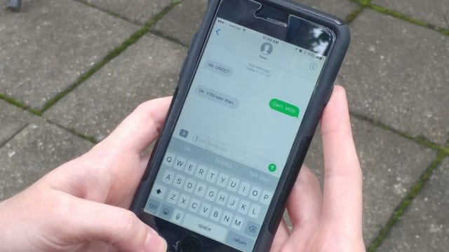 California considering text messaging tax