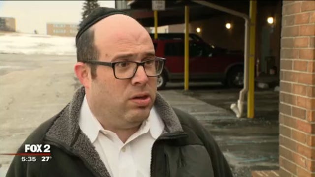 Michigan family kicked off American flight for body odor