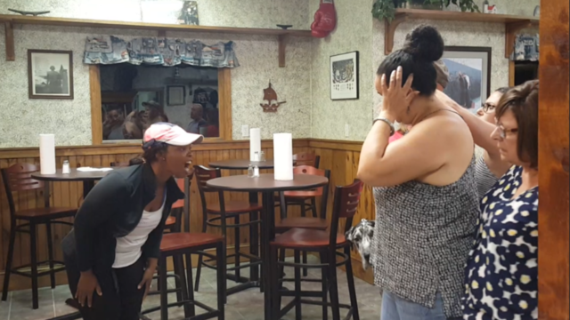 Woman screams at veteran for bringing service dog into restaurant