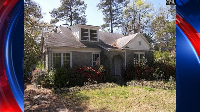 'Nightmare house' Zillow listing tells buyers don't ask about mysterious occupant upstairs