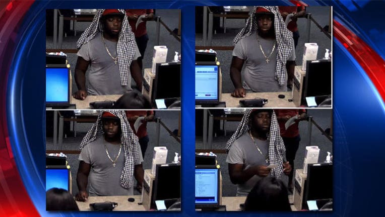 Bank-Robbery-suspect_1472695564333.jpg