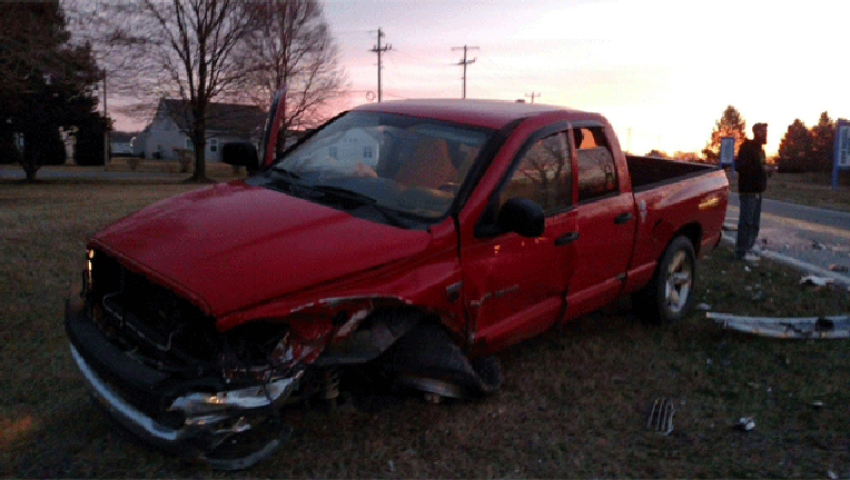 Car-accident_1488080860286.gif