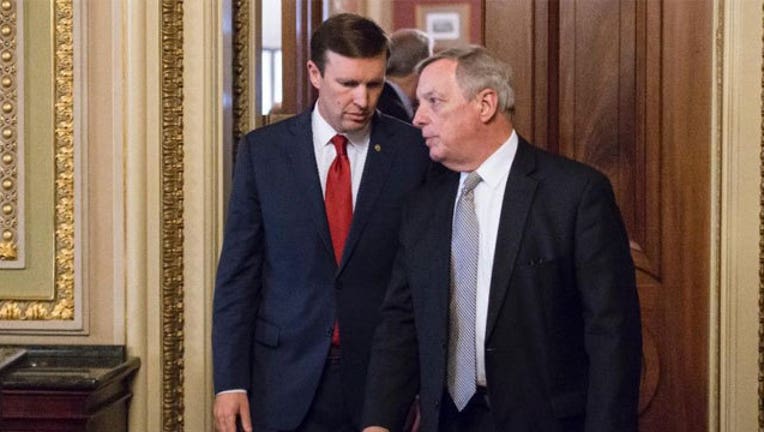 Chris-Murphy_1466019161216.jpg