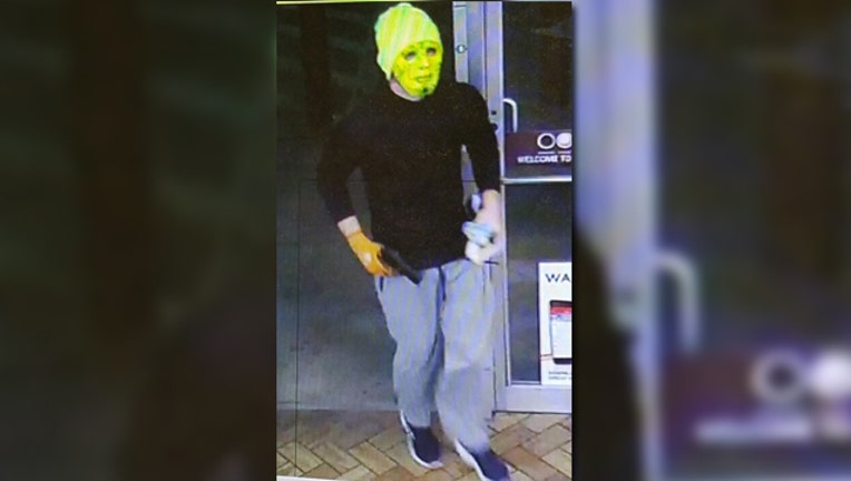 Circle K robbery suspect_1500580181102.jpg