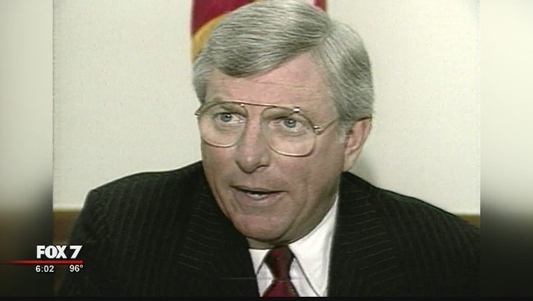 0c26df7a-Former_Texas_Governor_Mark_White_dies_0_20170805231319