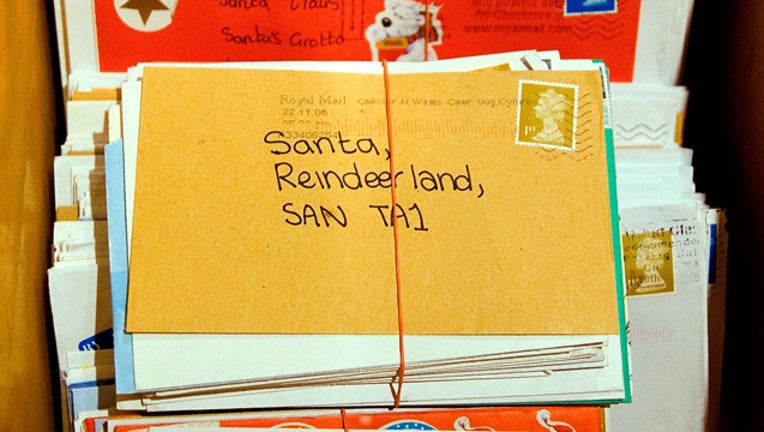 d5d2675b-GETTY Santa Letter 111518_1542303110505.jpg.jpg