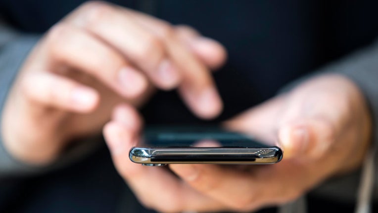 GETTY_ phone_1513824093840.jpg.jpg