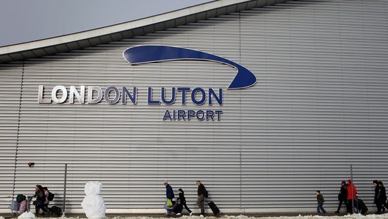 GETTY_london luton airport_110518_1541422586728.png-402429.jpg