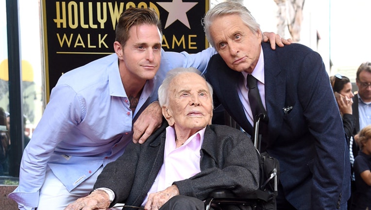 4930150b-Getty Kirk Douglas 121018-401720.jpg