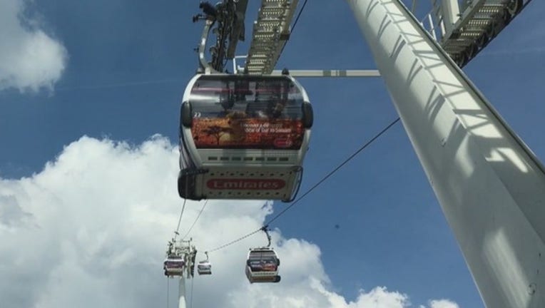 798fc19c-Gondolas_in_Austin_1_20160929022509