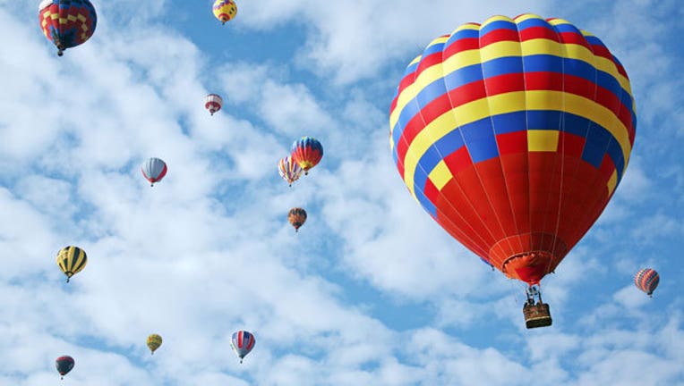 Hot-air-balloons_1469907119064.jpg