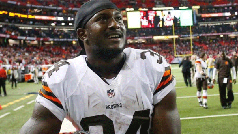 Isaiah-Crowell_1475789897797.gif