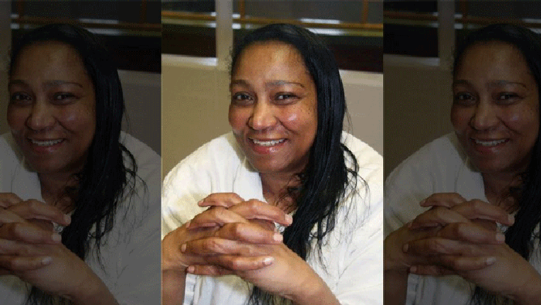 Linda-Carty_1472848012848.gif