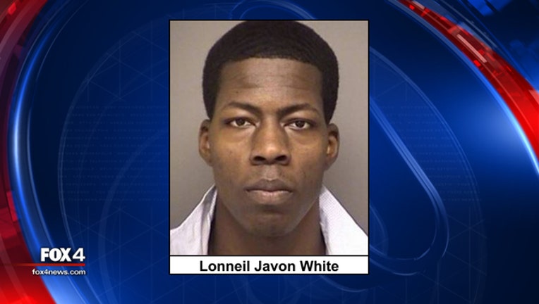 Lonneil Javon White-409650