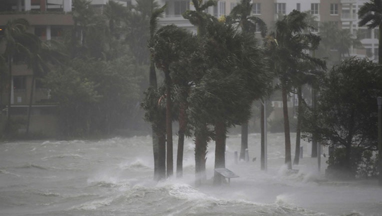 09ebb6d9-Getty Images Miami Irma Sunday Sept 10-402429