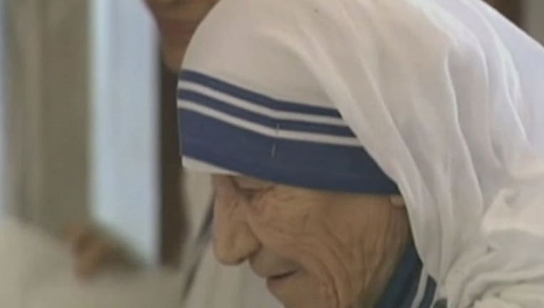 8ef3536a-Mother Teresa-402970