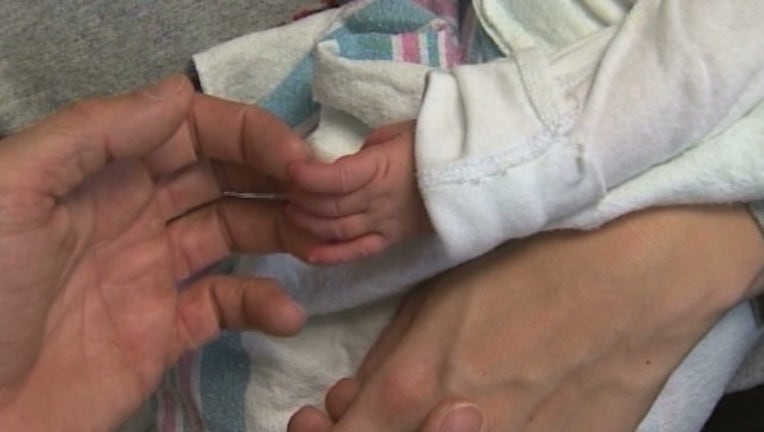 baby and mom, POSTPARTUM DEPRESSION DRUG-409650