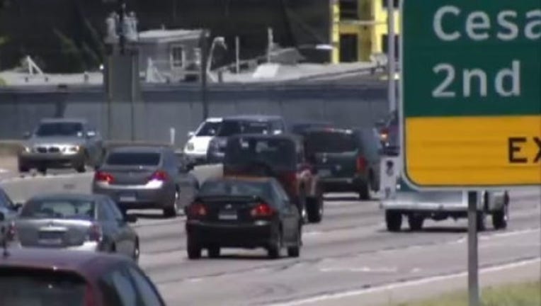 TXDOT_looking_at_toll_lanes_on_I_35_0_20170113032817