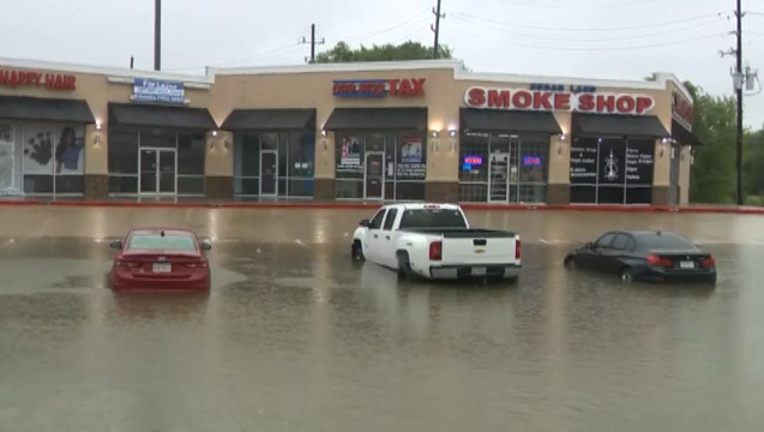 TX_HOUSTON_HARVEY_FLOODING__VO___HOUSTONFLOODING.mp4_00.00.19.01_1503780619983-409650.png