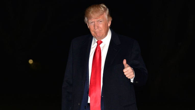 TrumpThumbsUpGetty_1515801748550-401720.jpg