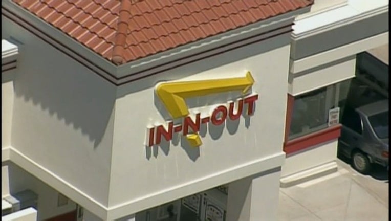 V-NO IN-N-OUT _KTVUc513_146.mxf_00.00.01.06_1535640161987.png-405538.jpg
