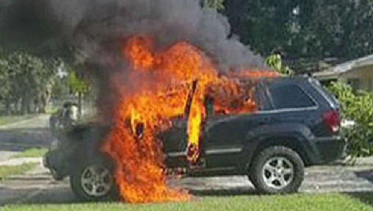 car-fire_1473447694175.gif