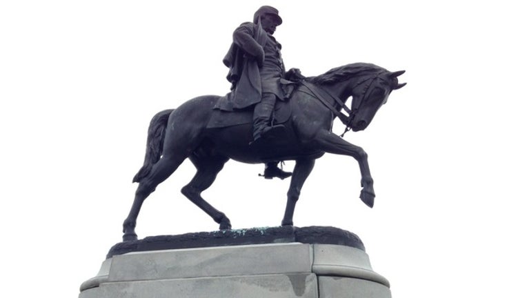 confederate-statue_1493036882179-404023.jpg