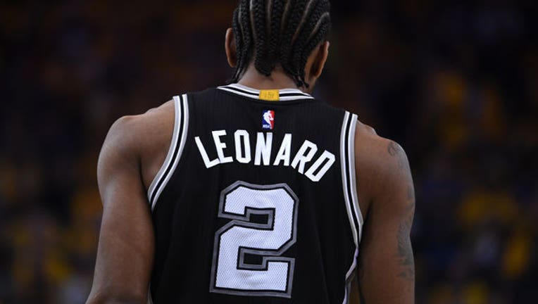84acedbb-kawhileonard_1531933083251.jpg