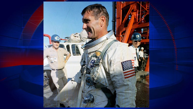 f8bf4f78-richard-gordon_1510101464422-402429.jpg