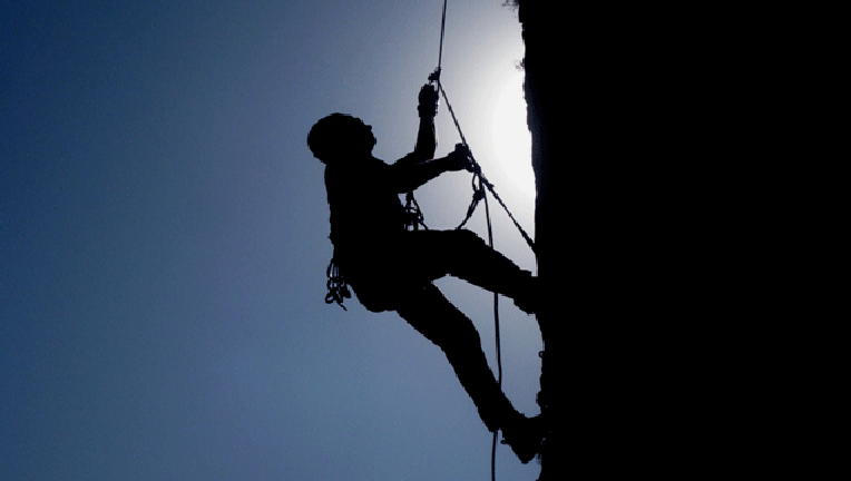 rock-climbing_1490219135539.gif