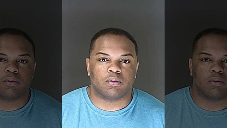 romello-leach_1511620513559-404023.jpg