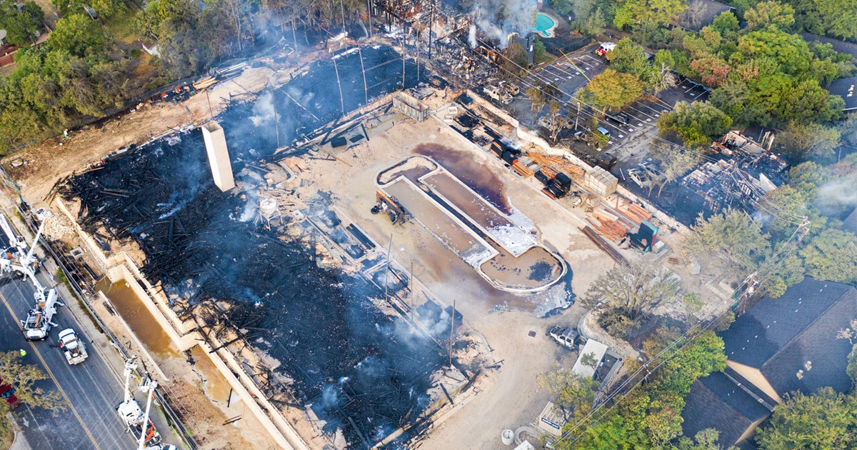 AFD unable to determine cause of massive South Austin fire | FOX 7 Austin