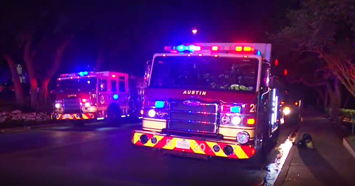 Two killed in South Austin apartment fire | FOX 7 Austin